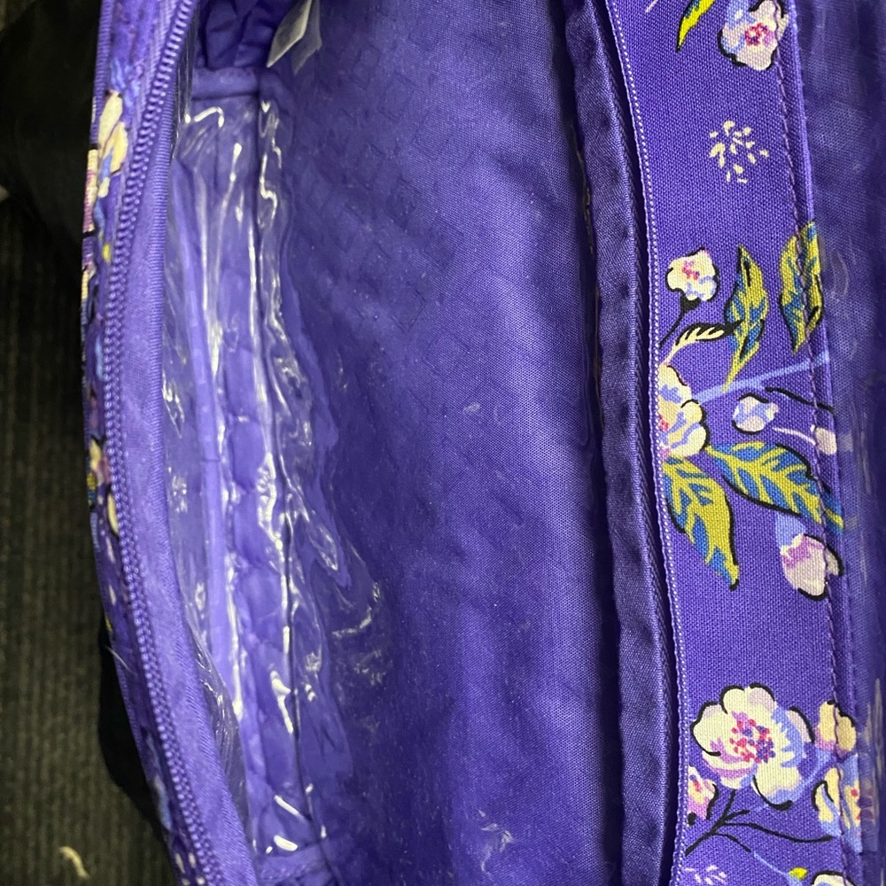 Vera Bradley Hanging Travel Organizer. New, Without Tags. - Picture 5 of 10